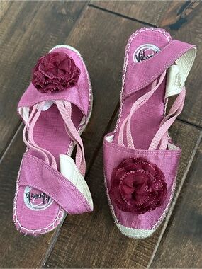 Vidorreta Pink Floral Espadrille Wedge Sandals  made in Spain size 40/9us